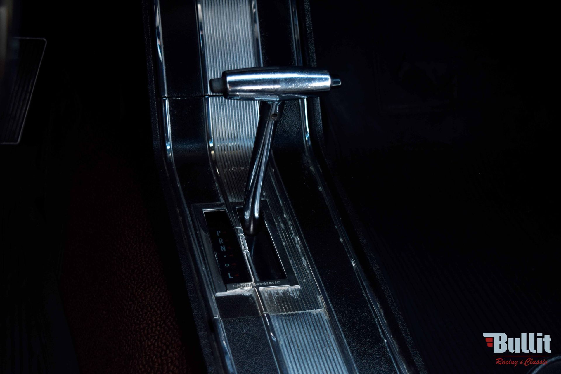 LEVIER VITESSES BOITE AUTO FORD MUSTANG CABRIOLET ROUGE DE 1966