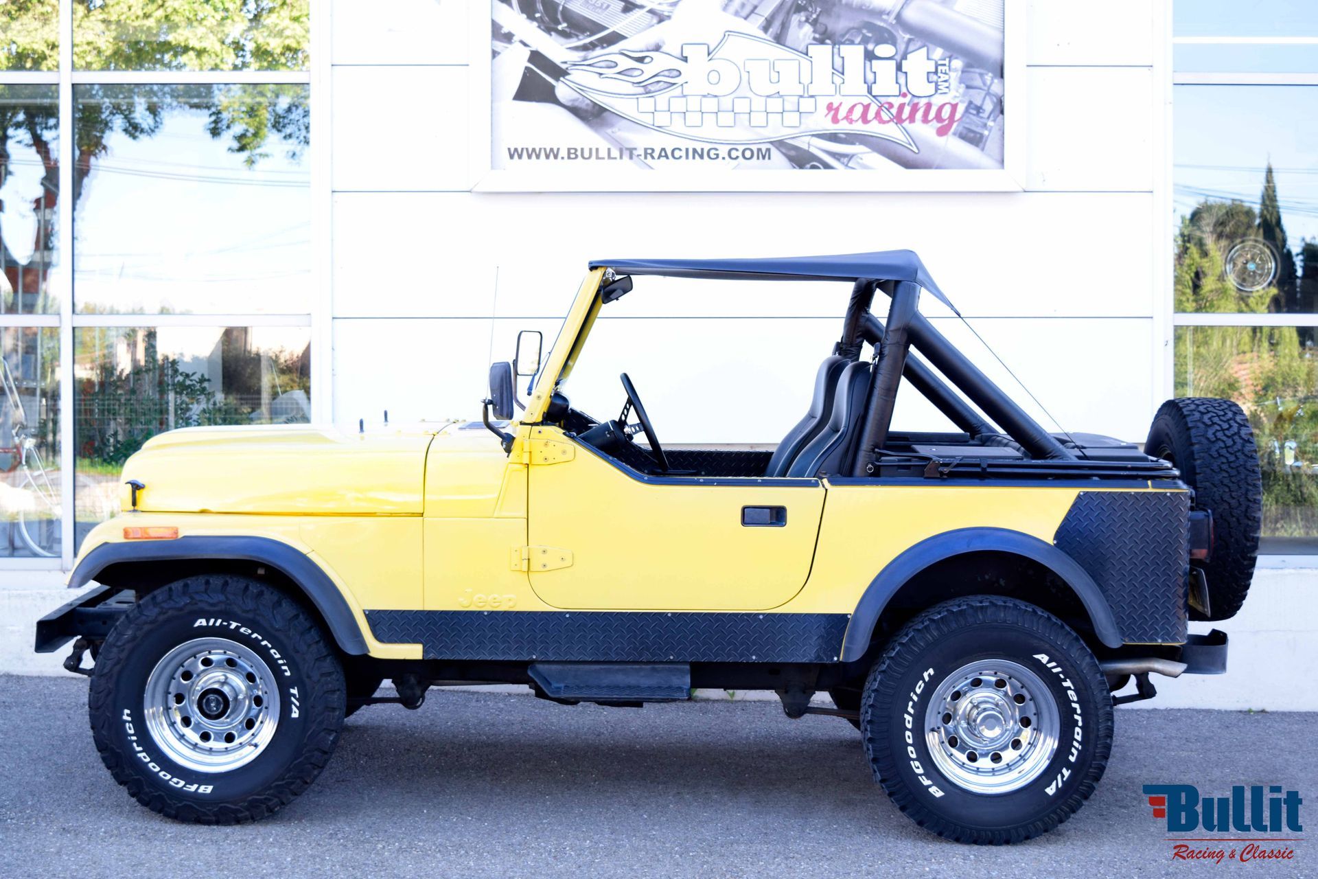 JEEP CJ7 jaune de1982 à vendre
