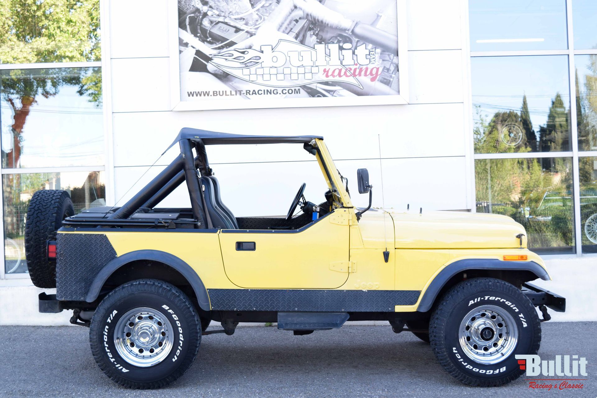 JEEP CJ7 jaune de1982 à vendre