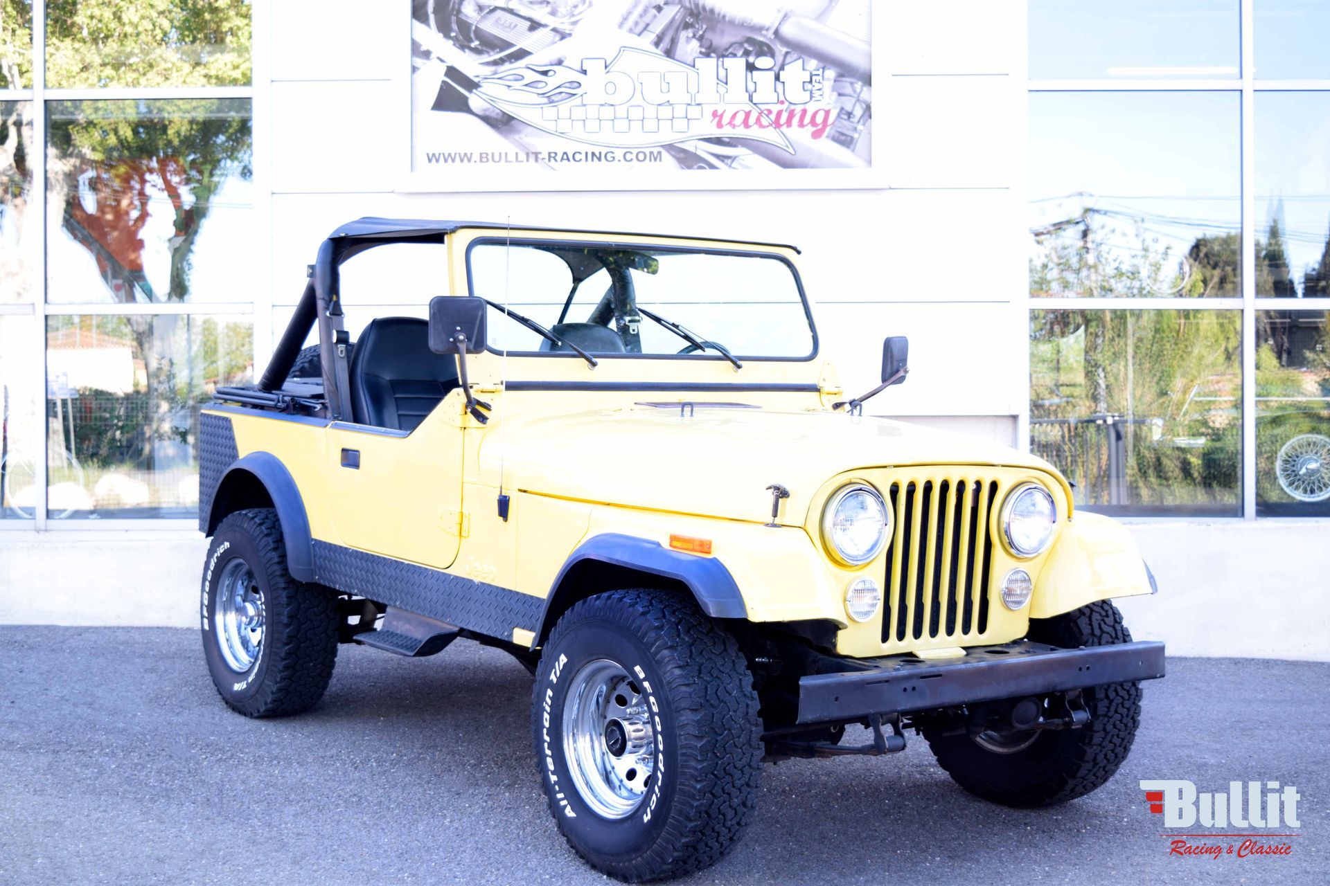 JEEP CJ7 jaune de1982 à vendre