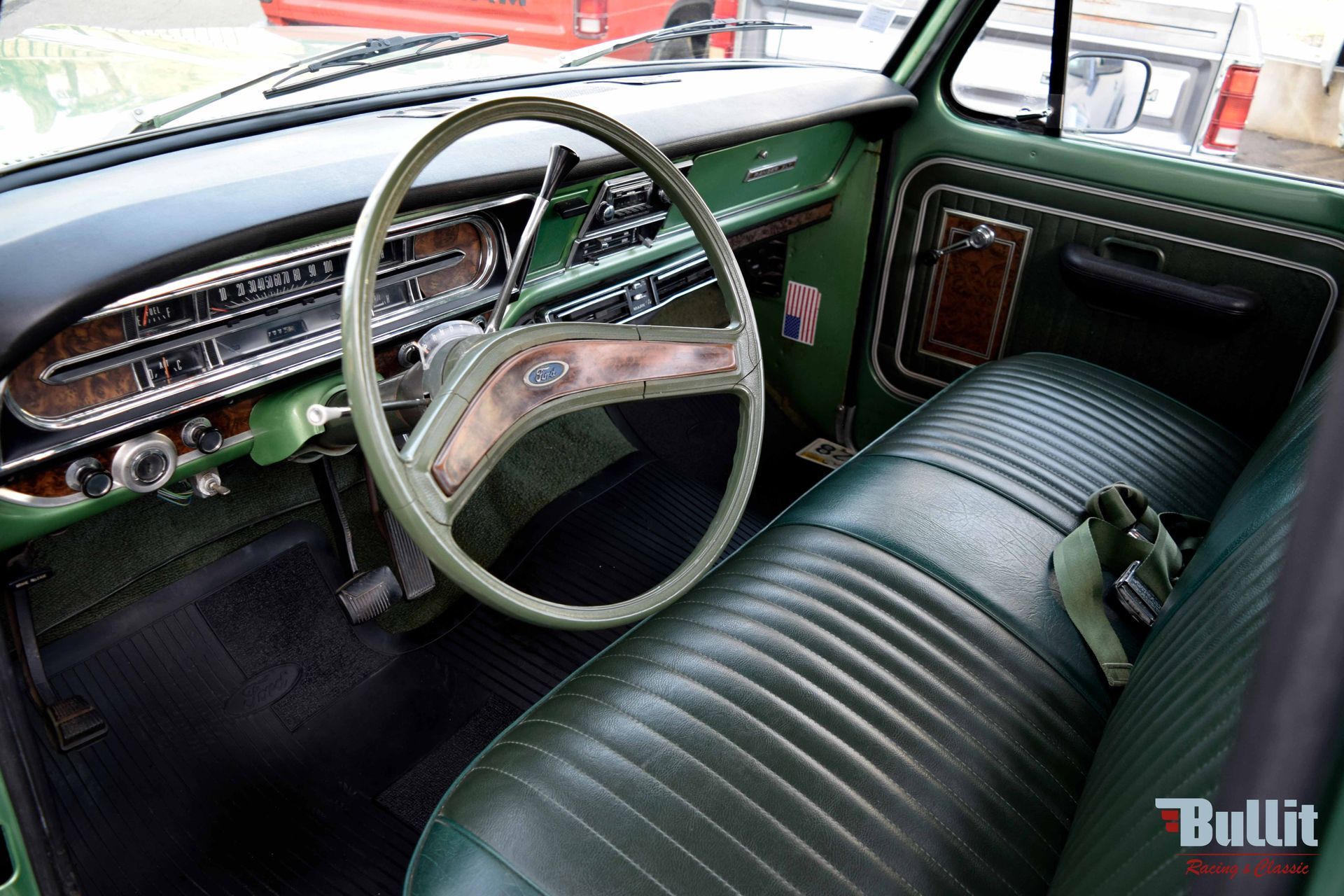 INTERIEUR FORD PICKUP F100 DE 1972