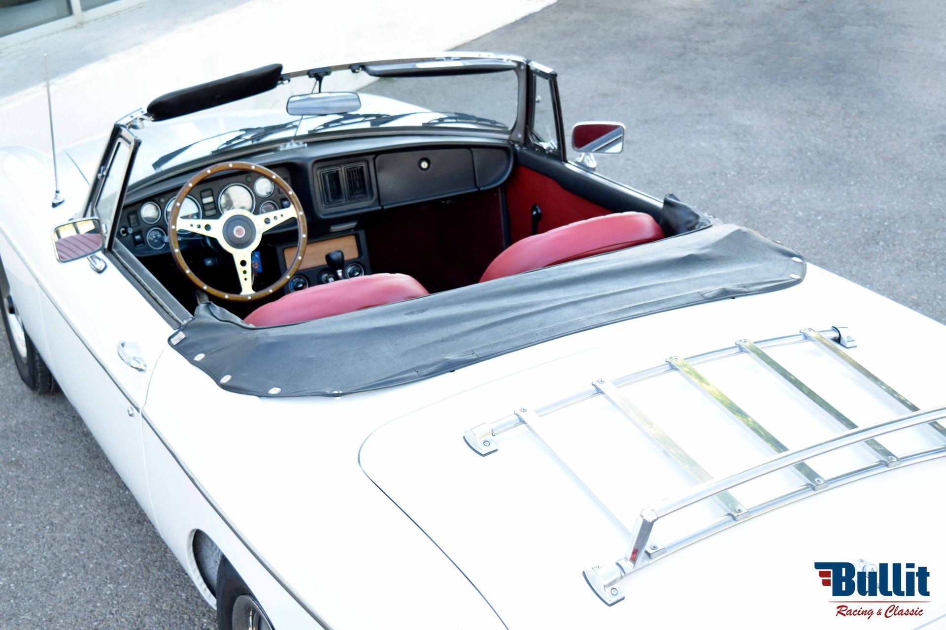 MGB roadster blanc 1978 A VENDRE