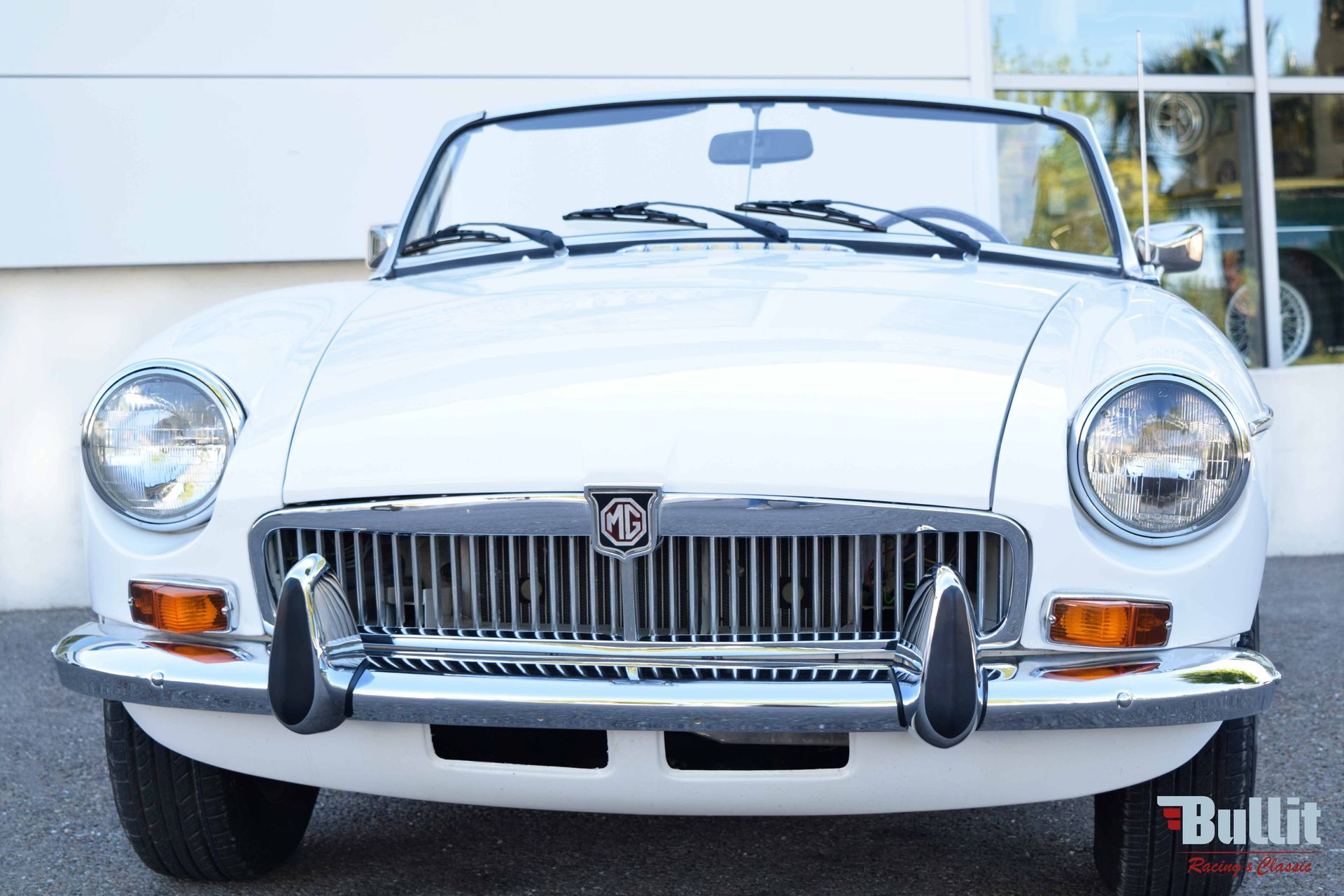 MGB roadster blanc 1978 A VENDRE