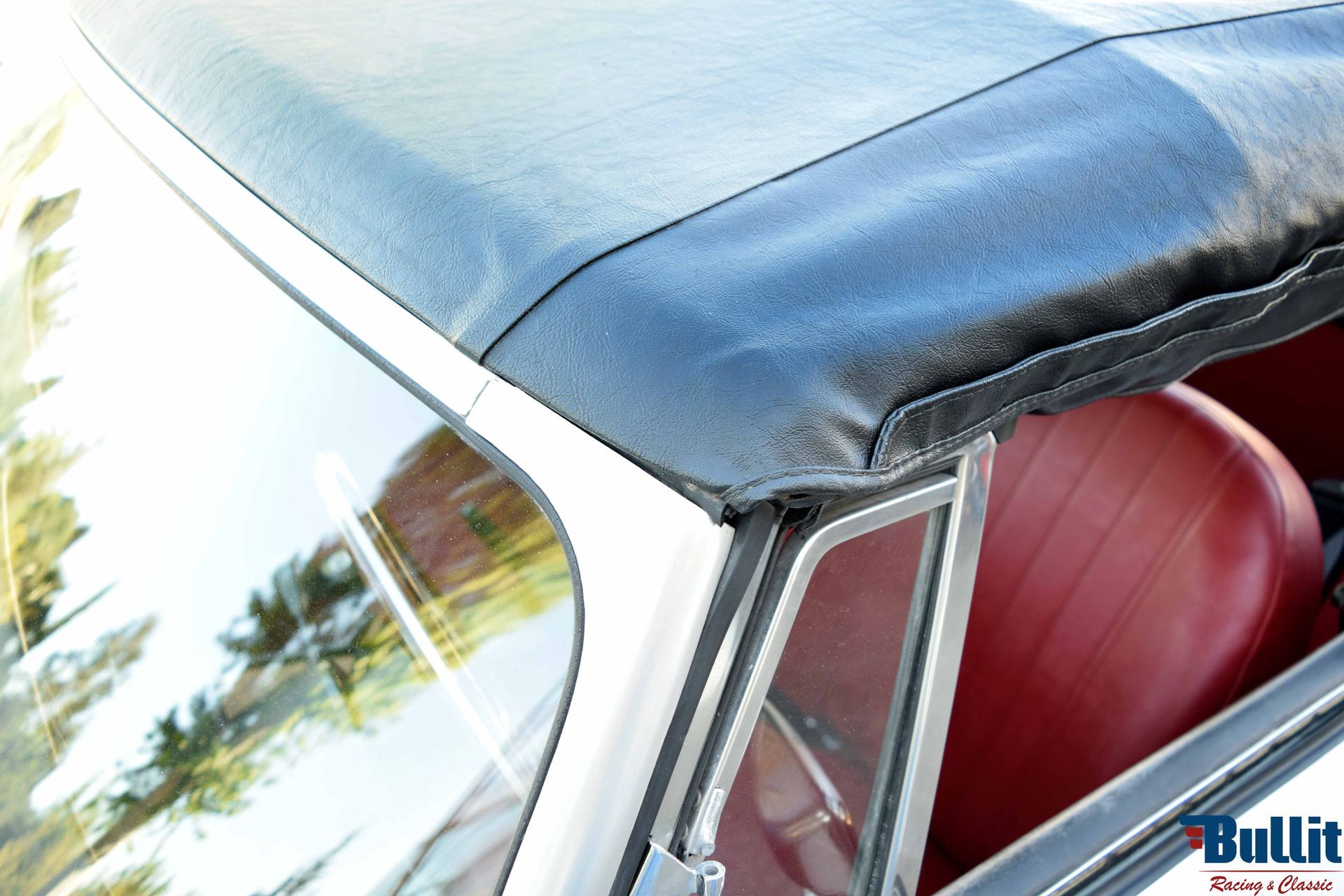 MGB roadster blanc 1978 A VENDRE