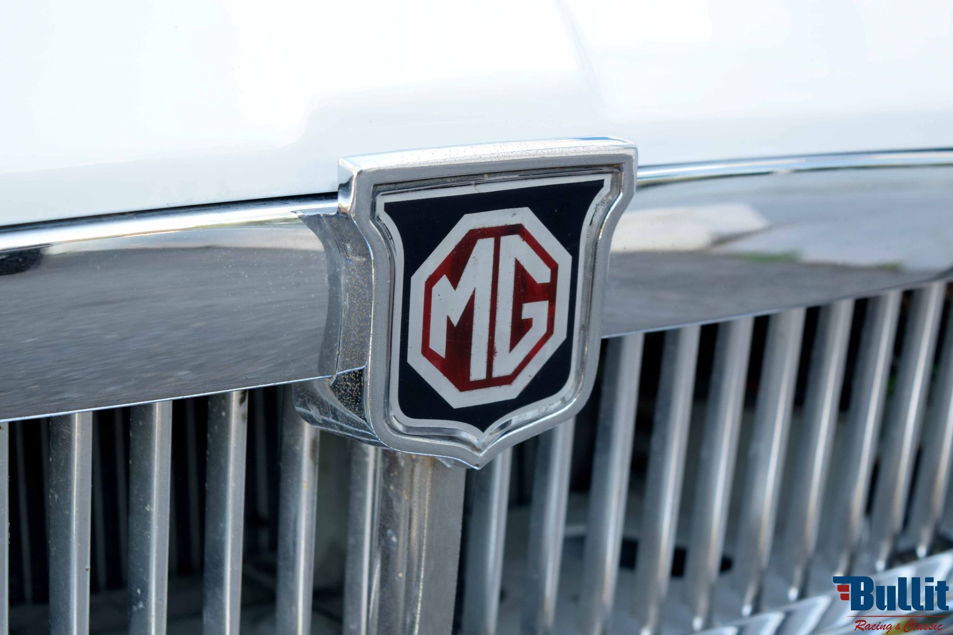 MGB roadster blanc 1978 A VENDRE
