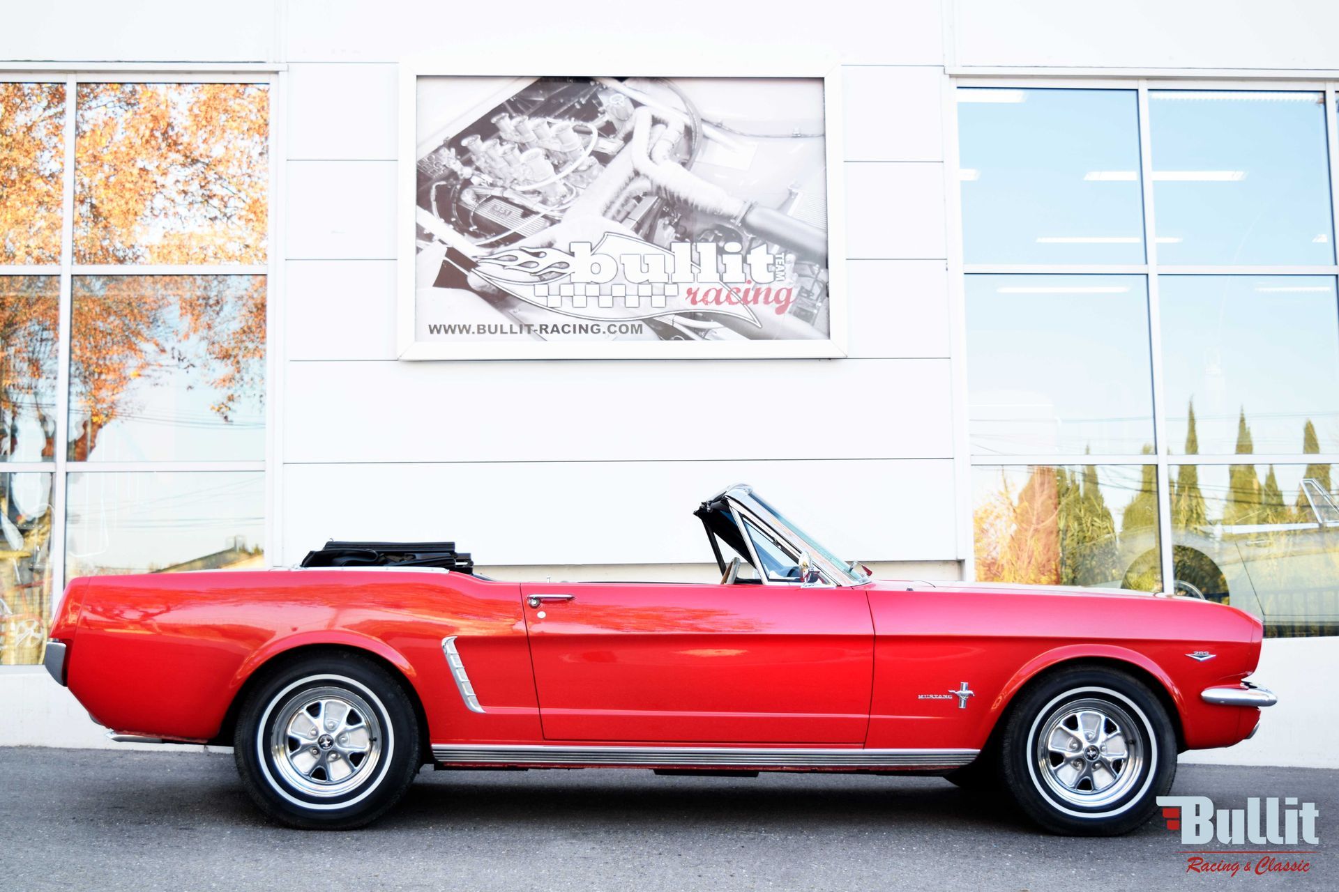 FORD MUSTANG CABRIOLET 1965 ROUGE