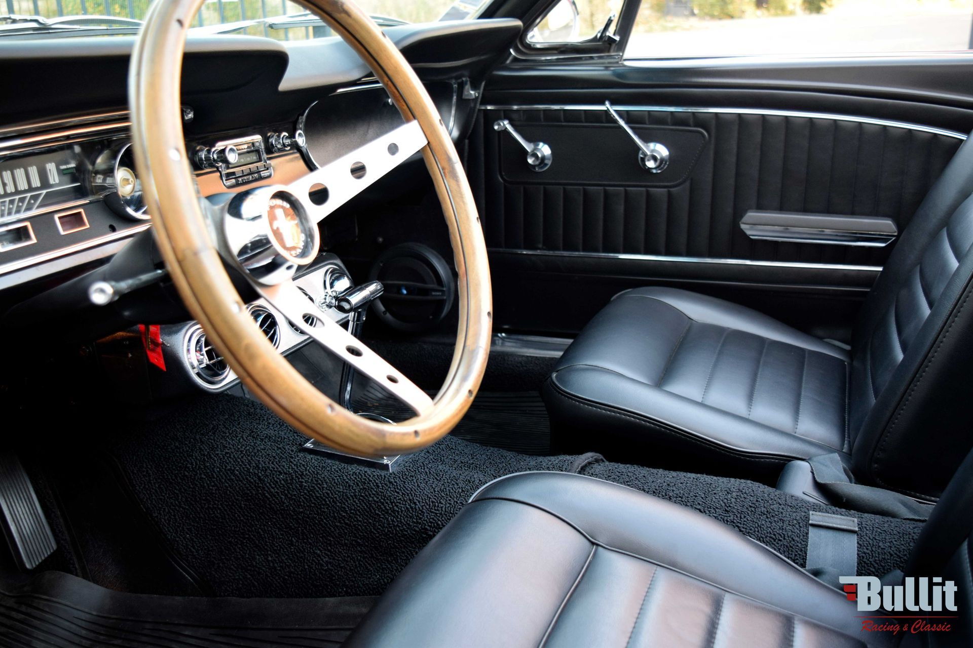 FORD MUSTANG CABRIOLET 1965