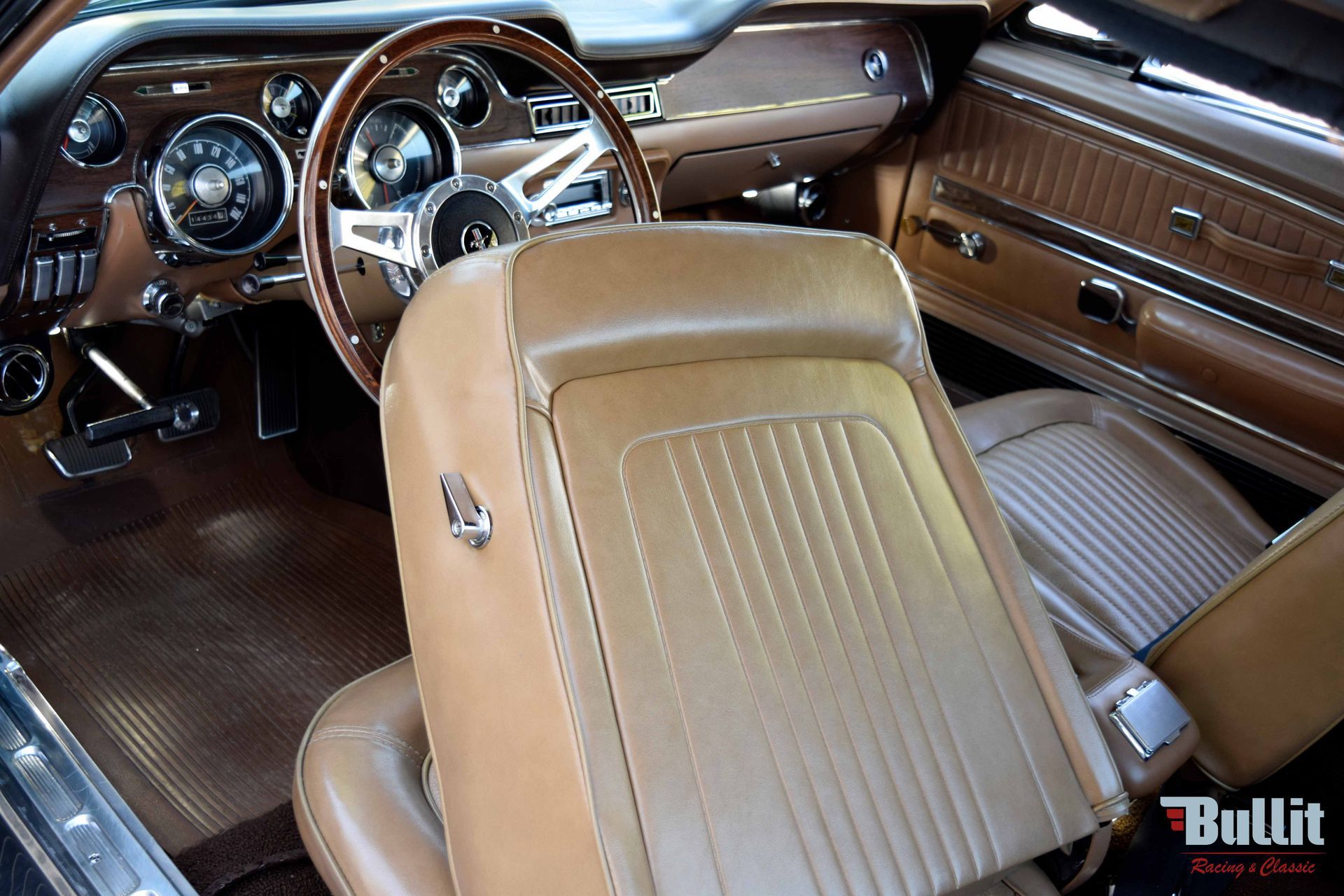 FORD MUSTANG FASTBACK GT de 1968 A VENDRE