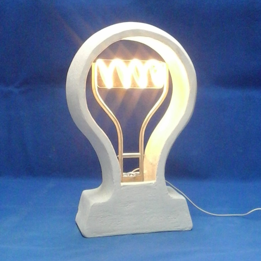 Lampe de jardin L'Ampoule Lampe béton forme ampoule à filament