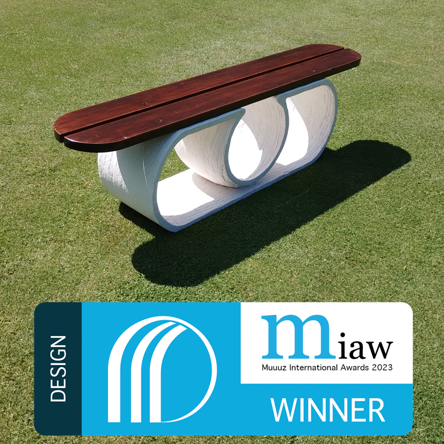 MIAW design 2023 Outdoor Banc en béton dessus bois, vainqueur du concours MIAW design 2023