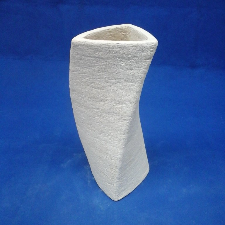 Twisted vase twisted concrete vase, white cement, 3d printing