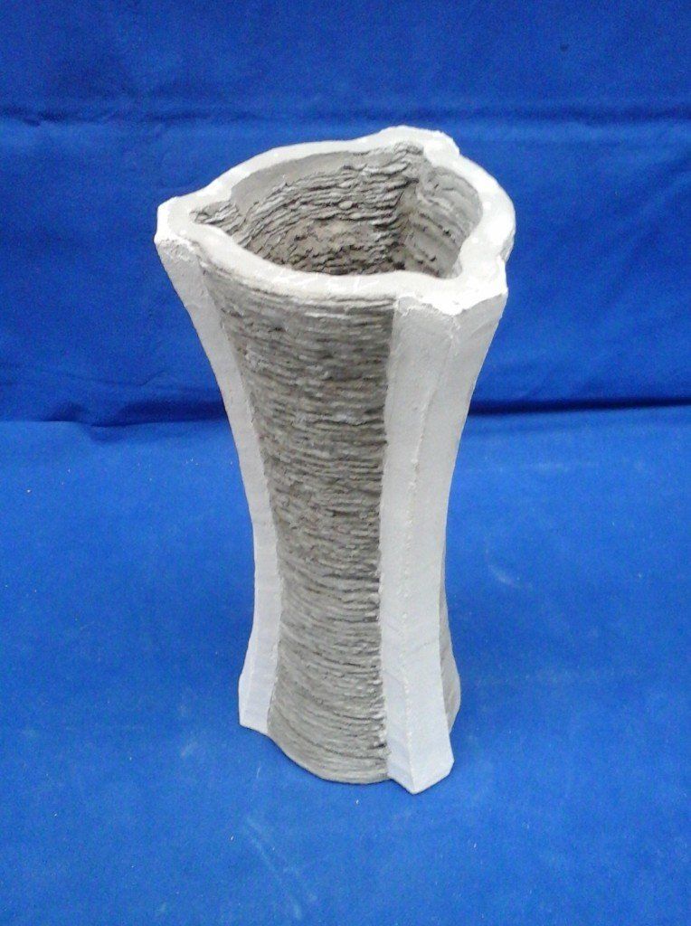 Vase Invictus 3 gris et balnc Vase gris et blanc imprimé en 3D béton
