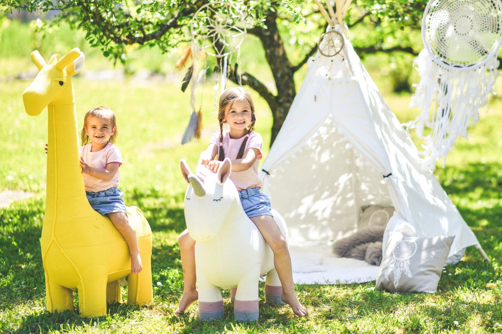 Anja Jekel Kindergartenfotos Kindergartenfotograf in Unterfranken Werneck Schweinfurt Volkach, Bamberg Würzburg Boho Tipi