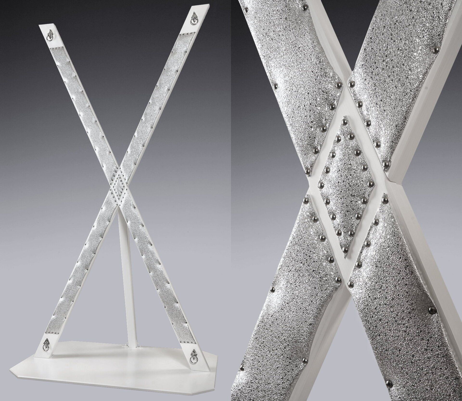 Standkreuz BDSM-Kreuz Andreaskreuz silber gepolstert