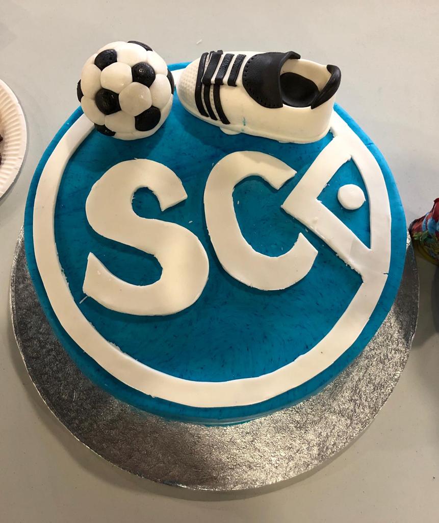 F2-Weihnachtsfeier F2-Weihnachtsfeier