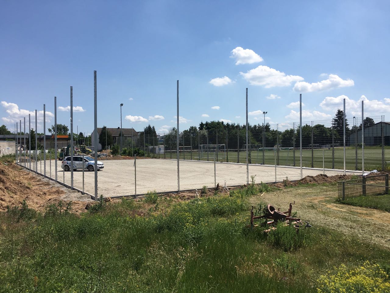 Neuer Kunstrasen Neuer Kunstrasen