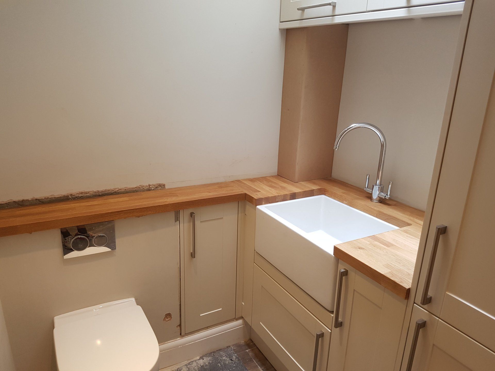 bespoke kitchens staines