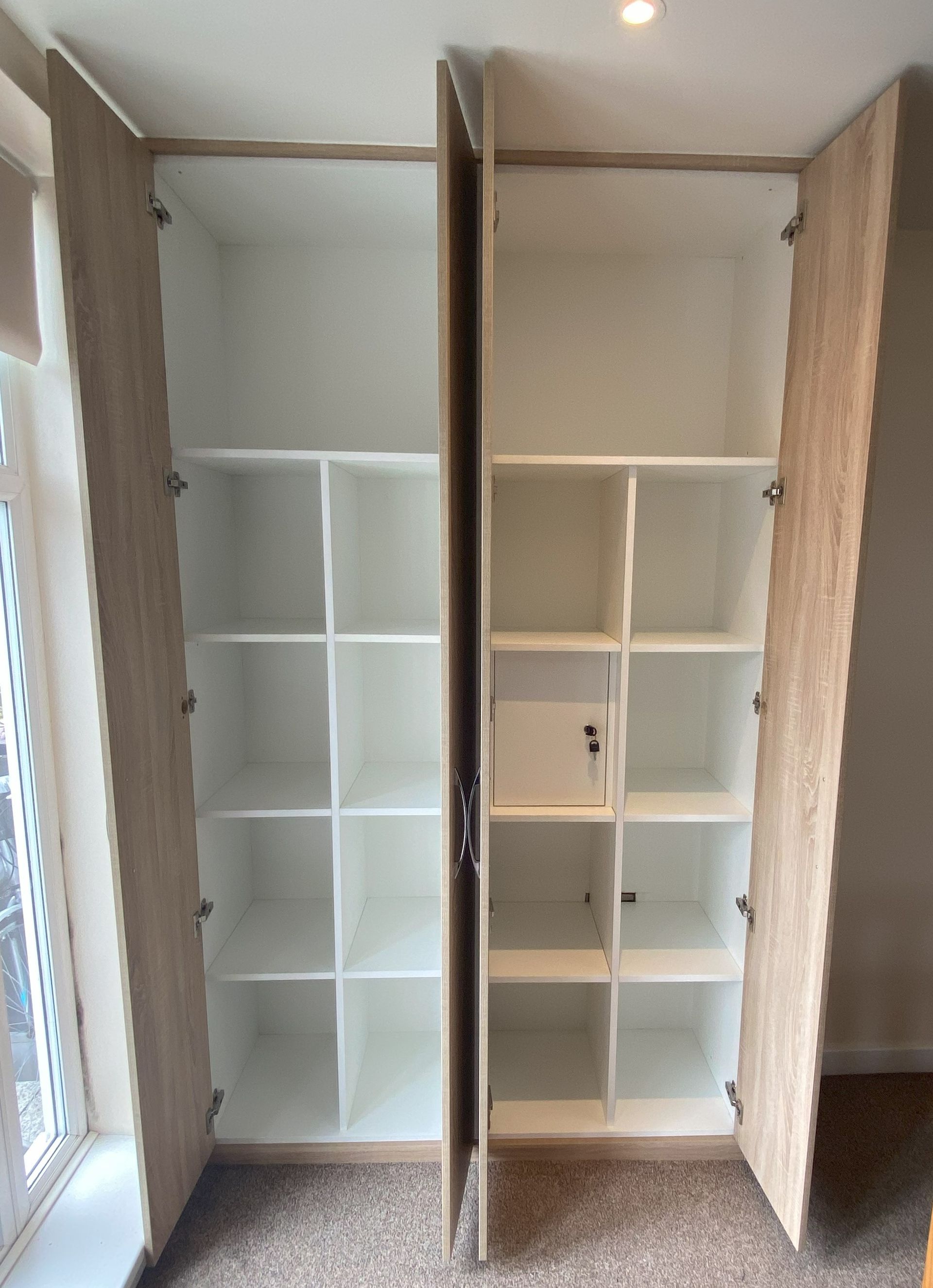 Space saving storage solutions built to customers exact specifications Made-to-Measure Cabinets in Windsor.
Made to measure cabinetry installed in Windsor Berkshire by DMS Property Solutions