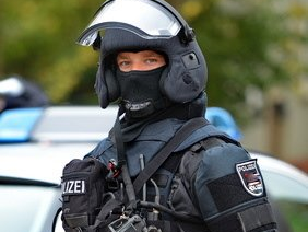 Einstellungsvoraussetzungen SEK Spezialeinheit Einstellungsvoraussetzungen SEK, Spezialeinheit, Voraussetzungen, Bewerbung, Einstellung, Anforderungen SEK