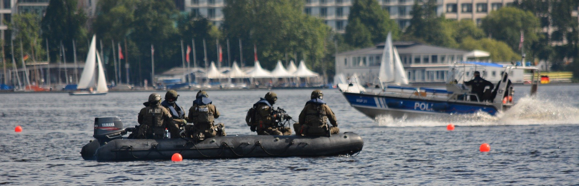 Übung Spezialeinheiten SEK Polizei, SEK, Bewerbung, Einstellungstest, Verdienst