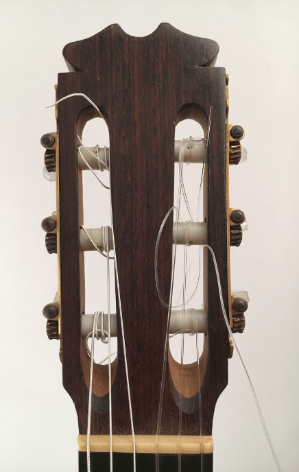 Conde Hermanos Media Luna