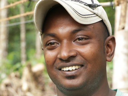 Agriculteur dans un champs