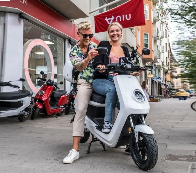 Elektroroller Niu MQi+ Sport, 45 km/h Version