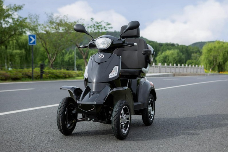 Seniorenmobil Vierrad Elektro, Vita Care