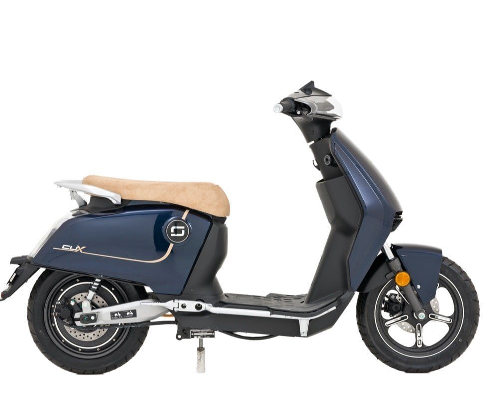 Elektroroller CUX Eco Elektroroller CUX Eco von Super Soco seitlich in nachtblau