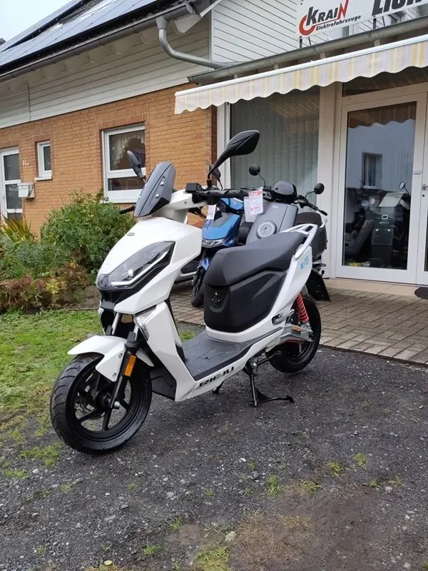 Rieju E-City 1 Elektroroller Angebot Seite