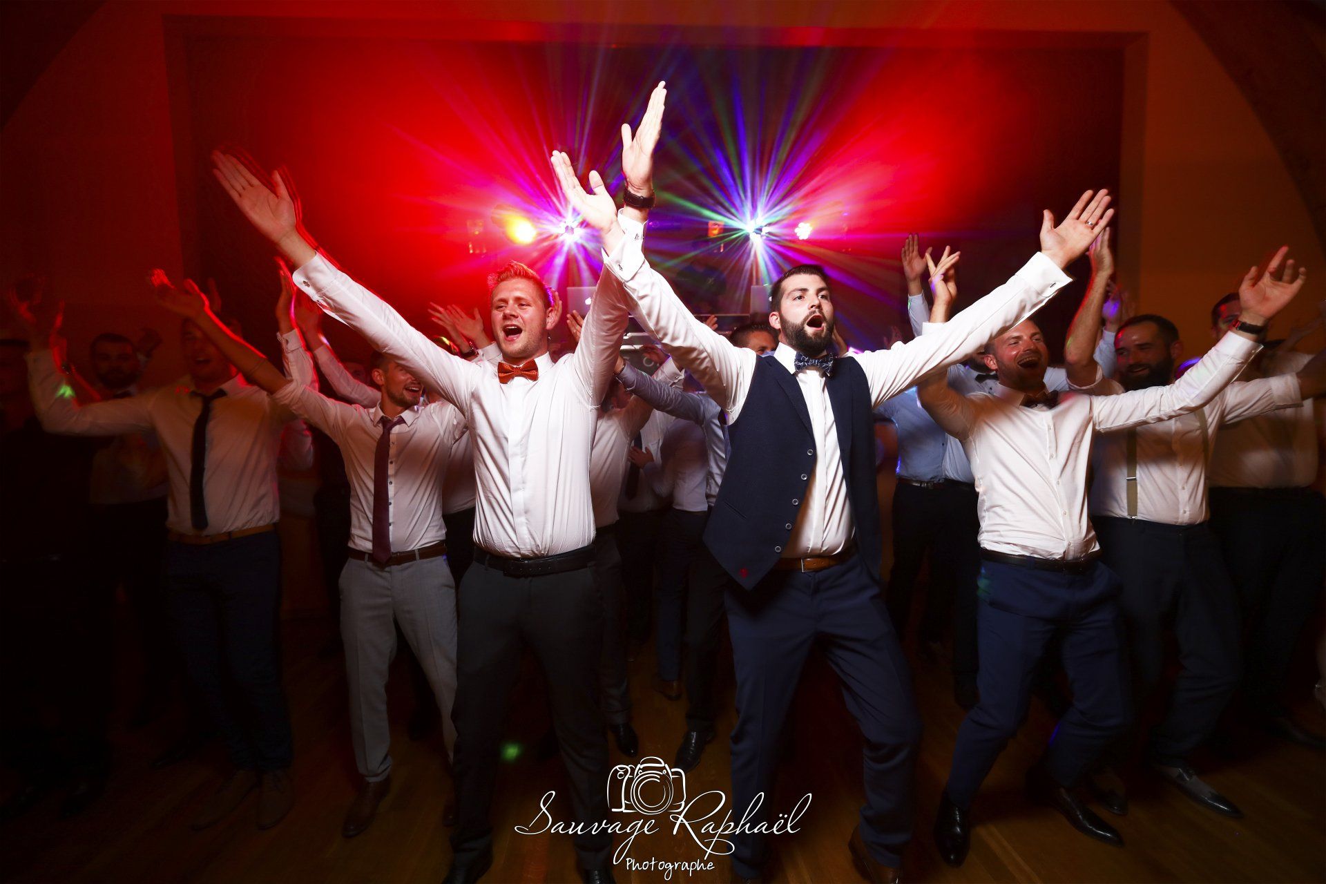 mariage,sauvage raphael,photographe, alsace,strasbourg,haguenau,Photographe,professionnel,famille,mariage,portrait,strasvourg,rosheim,alsace,photobooth,mulhouse,sauvage,raphael,naissance,bapteme,anniversaire,couple,séance,photo,bois,rose,blé, photo, marrante, photographe,bas,haut,rhin,moselle,67,68,54,57