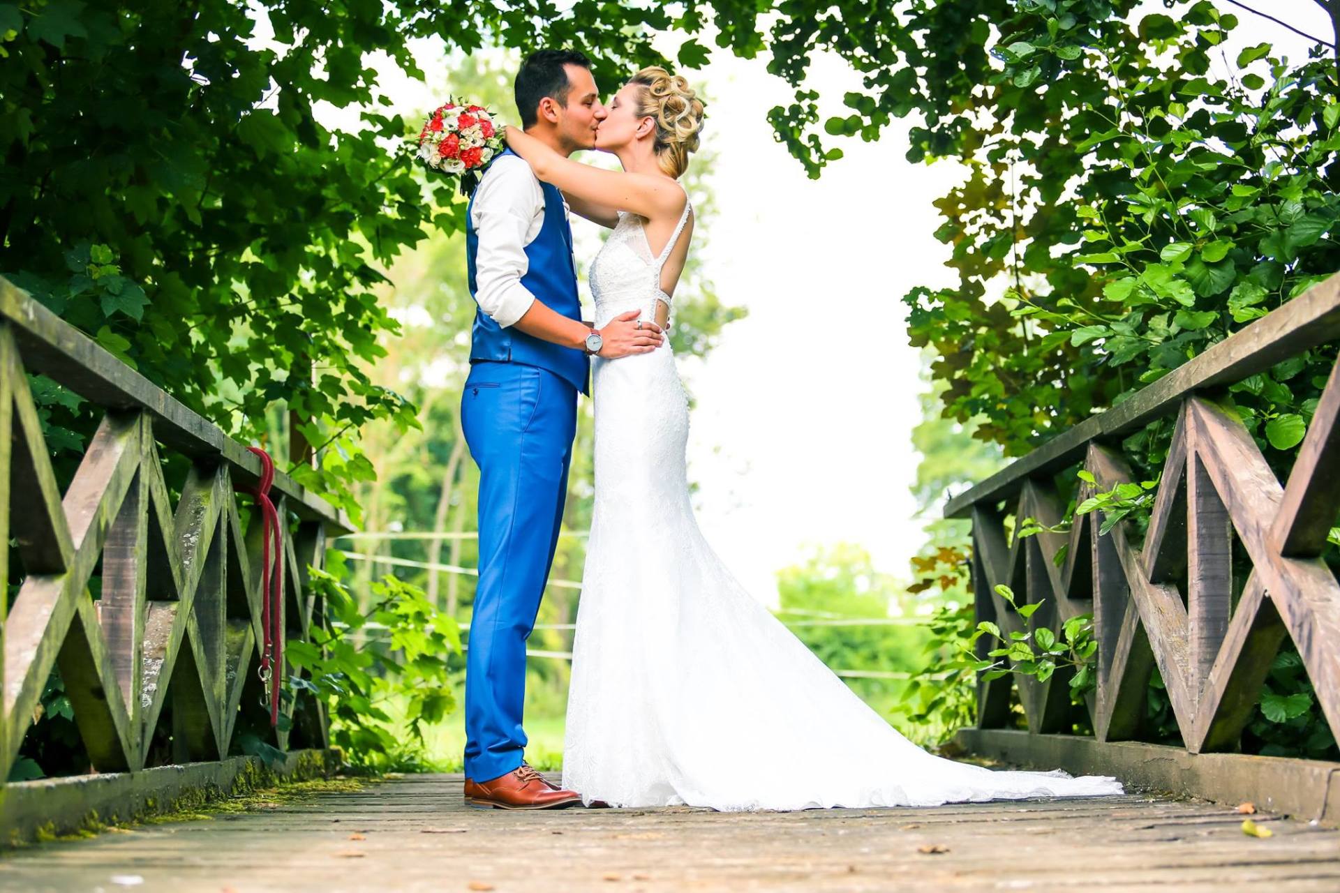 mariage,sauvage raphael,photographe, alsace,strasbourg,haguenau,Photographe,professionnel,famille,mariage,portrait,strasvourg,rosheim,alsace,photobooth,mulhouse,sauvage,raphael,naissance,bapteme,anniversaire,couple,séance,photo,bois,rose,blé, photo, marrante, photographe,bas,haut,rhin,moselle,67,68,54,57,photobooth,location