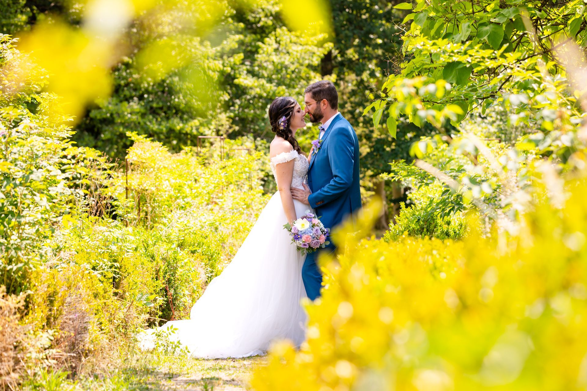 Mariage de Alice et Xavier à l'Ermitage du Rebberg à Urmatt Séance photo couple de mariés à selestat, séance photo mariage, photographe alsace , photographe de mariage en alsace, photographe de mariage à Sélestat,  séance photo sélestat et colmar, Mariage à l'Ermitage du Rebberg Urmatt, photo de couple à l'Ermitage du rebberg, photographe de mariage en  alsace, location photobooth, mariage en alsace, mariage en france, mariage champetre, mariage nature alsace, photographe nature