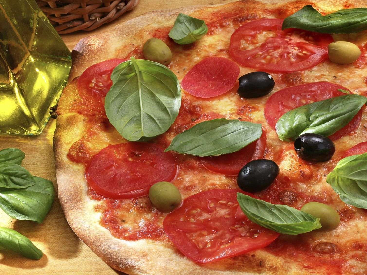 Yachtcharter Italien, segeln am Festland bis nach Sardinien