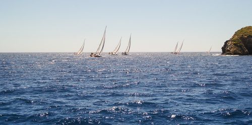 Regatta segeln mit KH+P Yachtcharter auf Sardinien