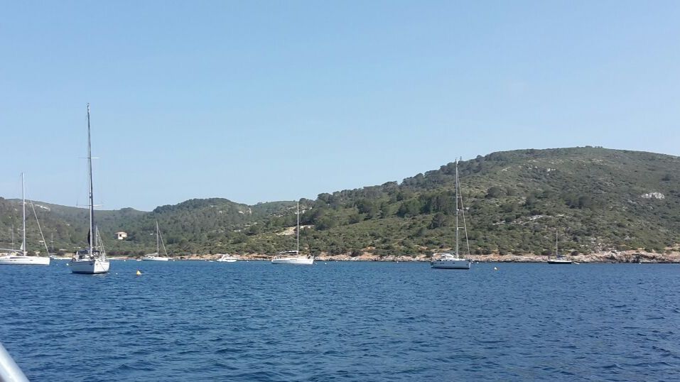 Yachtcharter Mallorca, ankern in der Bucht von Cabrera