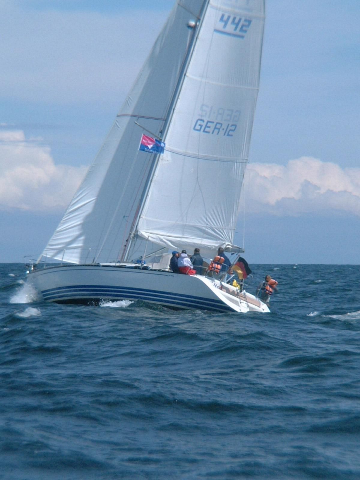 Segelyacht HeXe ab Kiel buchen