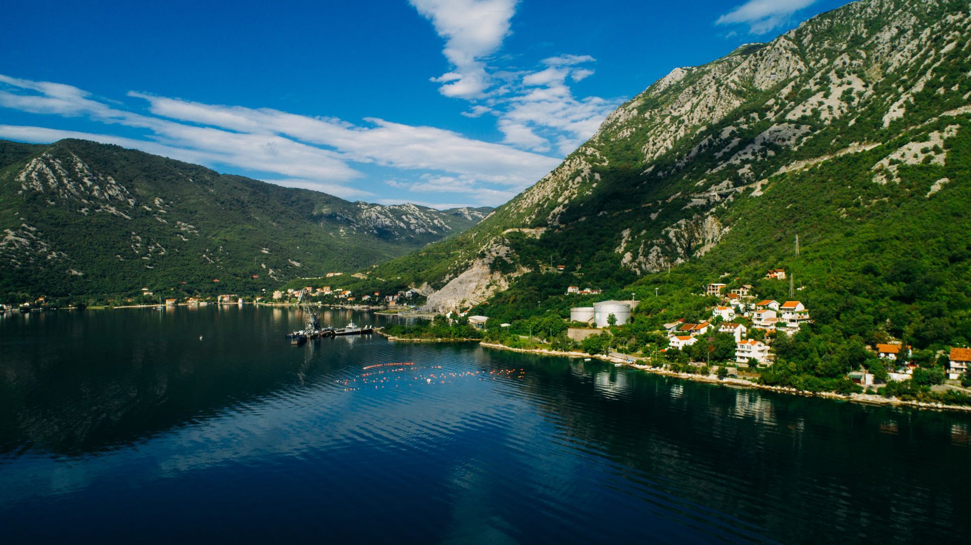 Yachtcharter Montenegro, Segeln in der Bucht von Kotor