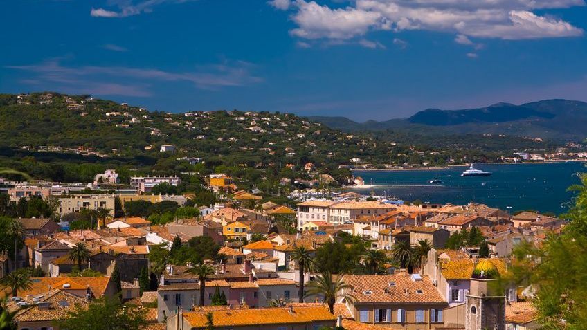 Yachtcharter Frankreich, segeln zwischen Cote d'Azur und Korsika