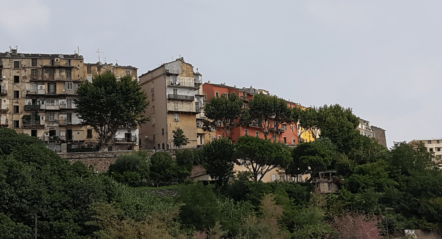 Ansicht von Bastia Häusern in Bastia Koraika
