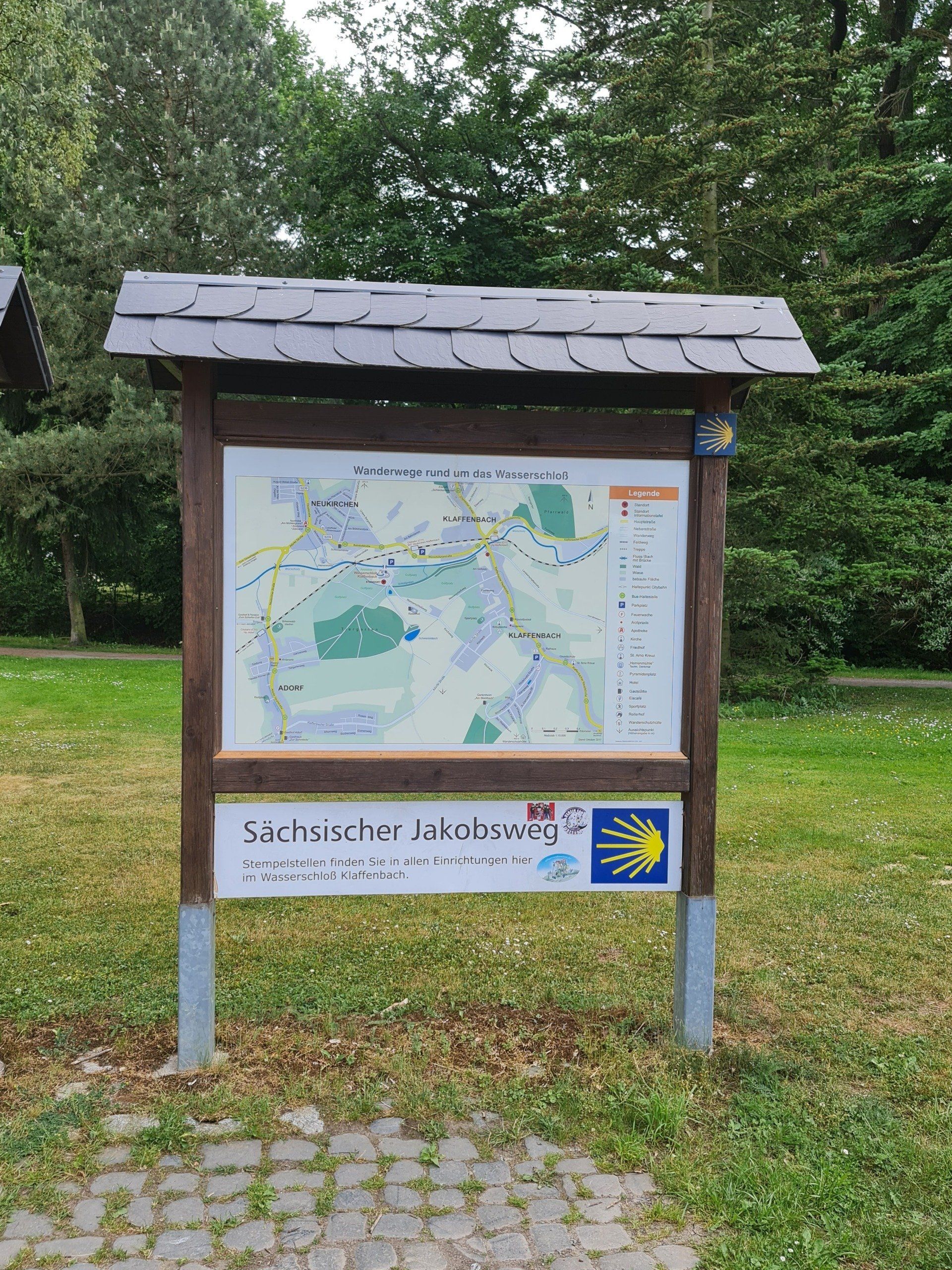 Schild vom sächsischen Jakobsweg