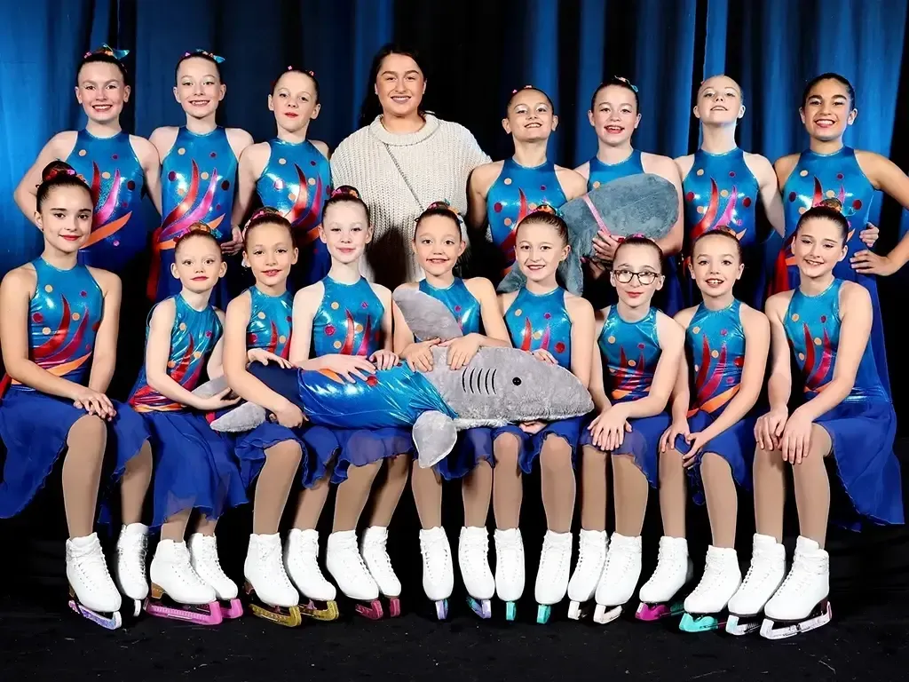 NSSA Synchronised Skating Squad: Ice Pops - Pre-Juvenile Our Synchronised Skating Squad: Pops