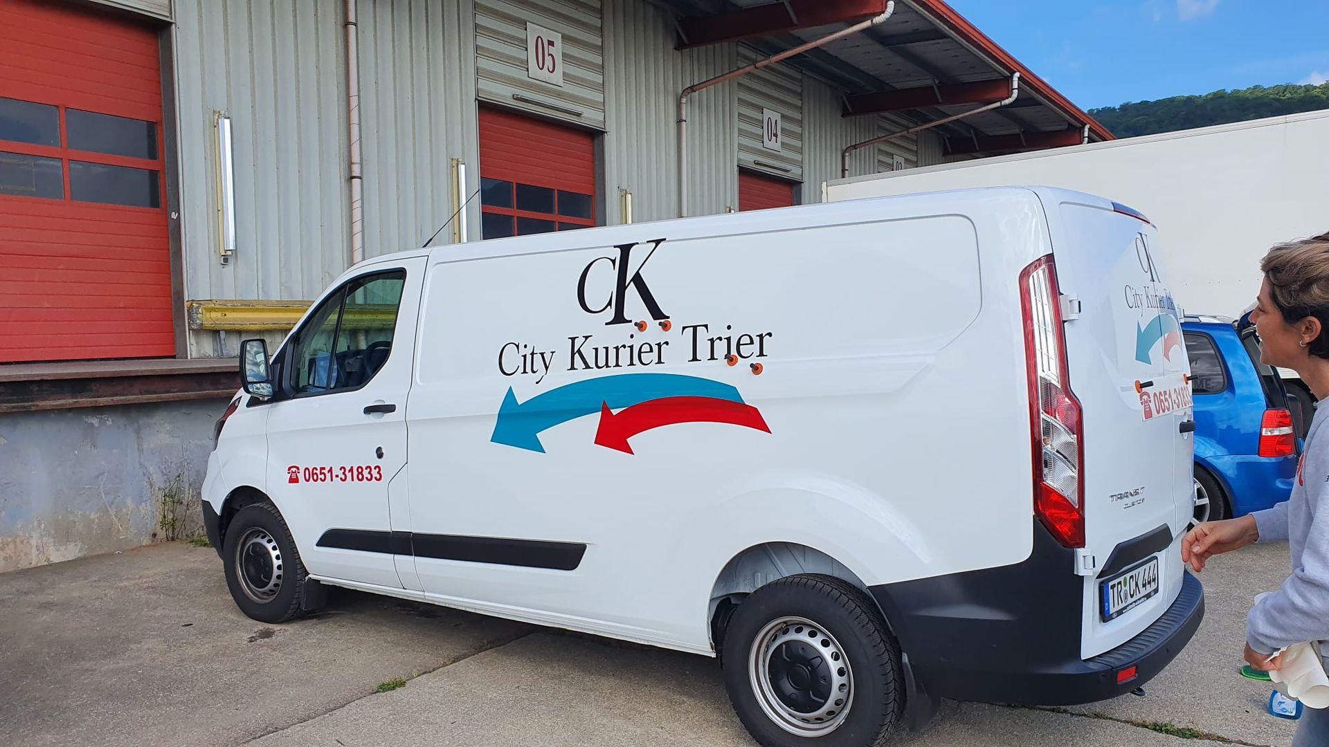 R3klame Werbetechnik - Folierung - Beschriftung - Sichtbarkeit durch Werbung - CK Transport Trier