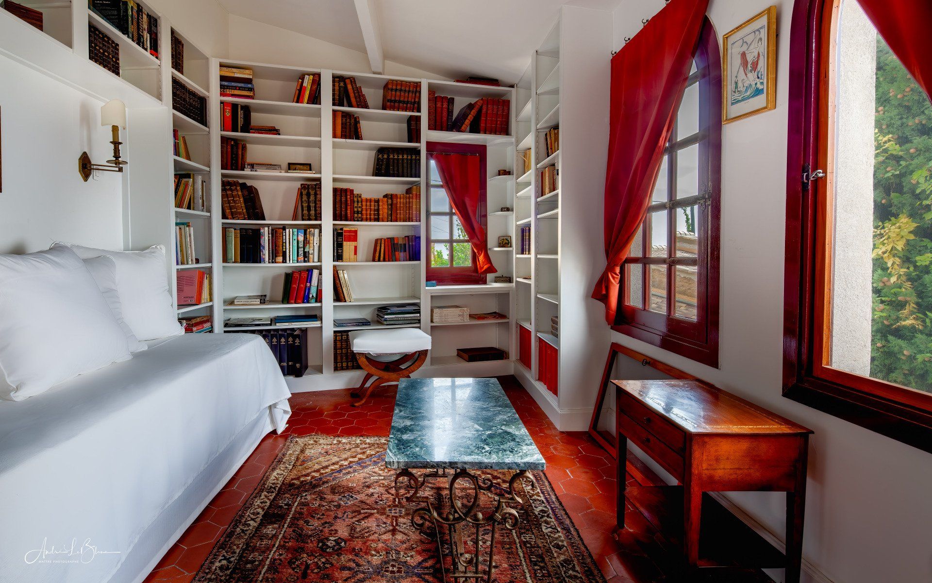 ©André LeBlanc, Salle de détente à l'Aumonerie à la vieille ville de Rocquebrune-Cap-Martin