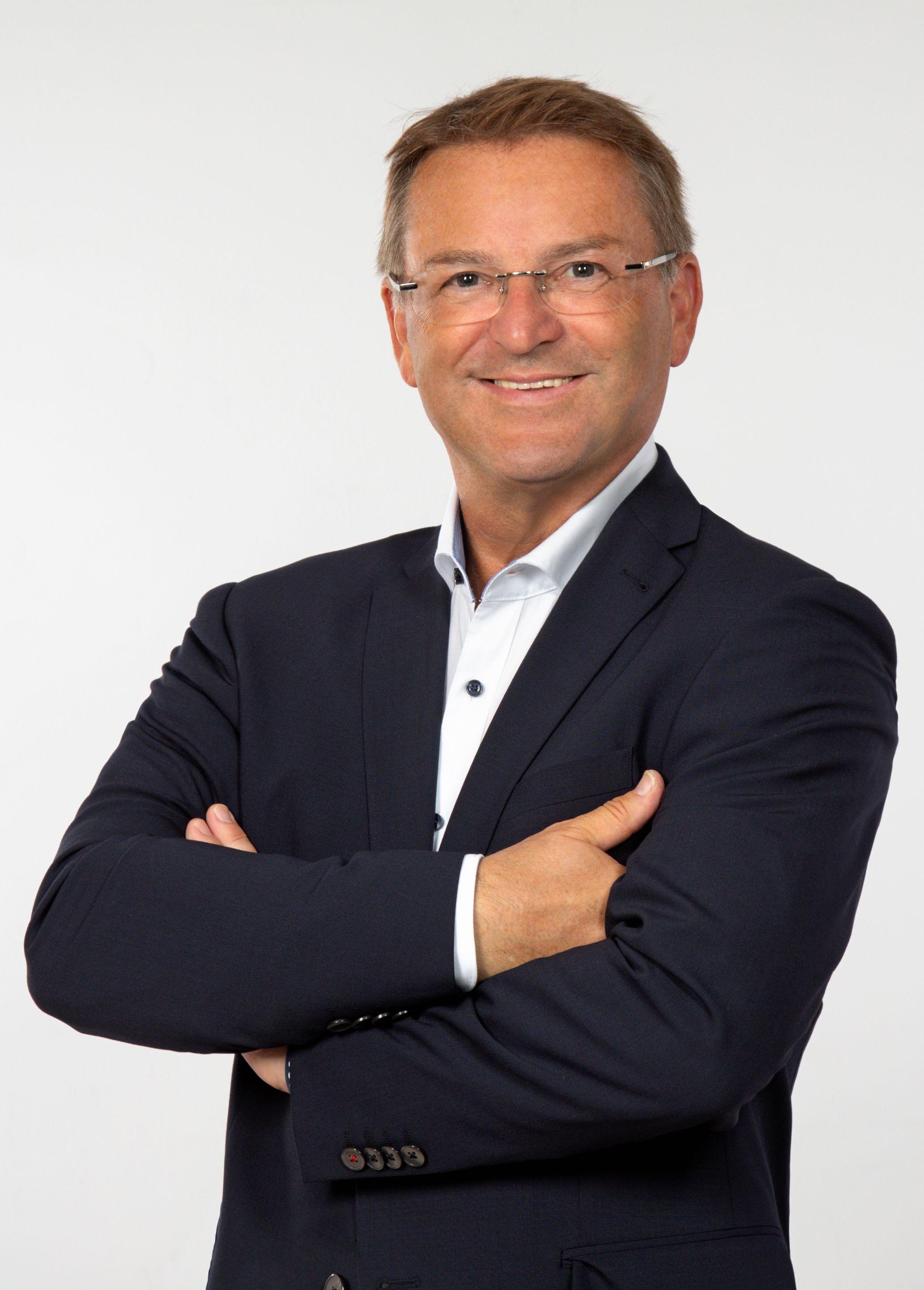 Dr. Günther Strunk Dr. Günther Strunk