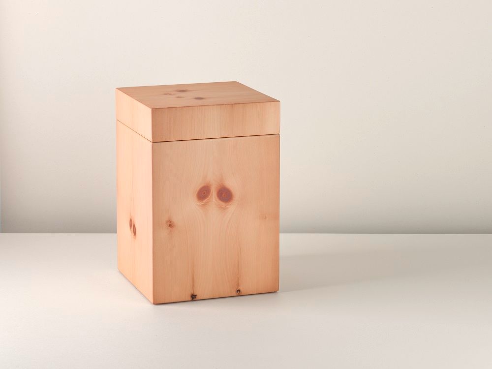 FriedWald GmbH, Urne, Rehau, Massivholz, Schmuckurne, Holzurne, Ruhewald, Waldfriedhof, Naturfriedhof, Bestattung