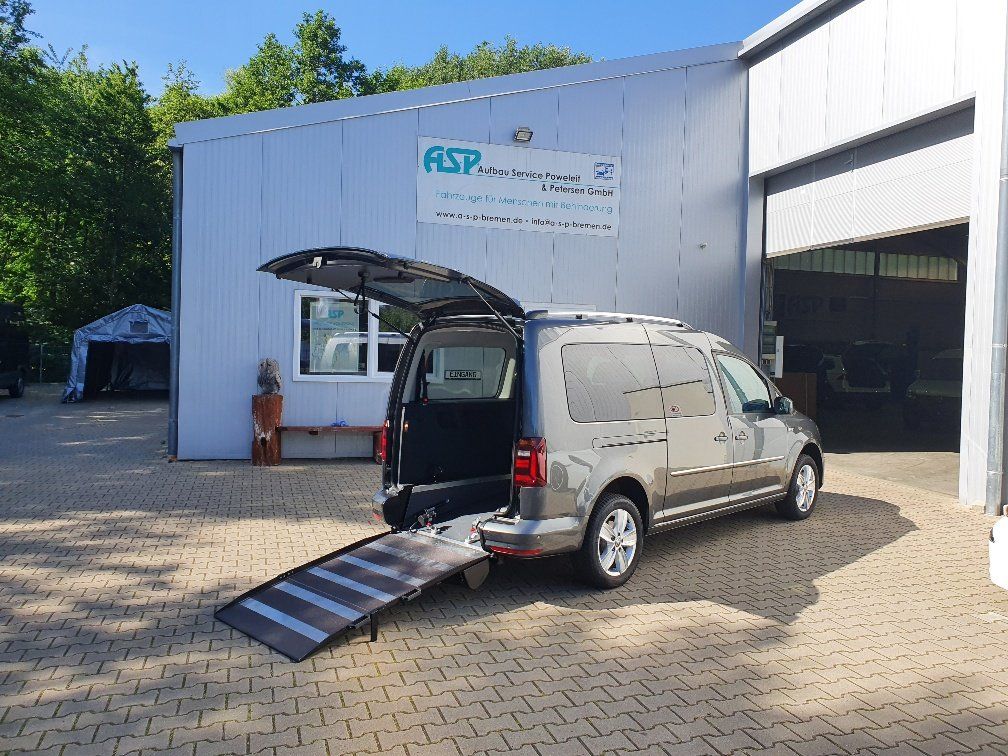 VW Caddy Maxi Behindertenfahrzeug Heckumbau