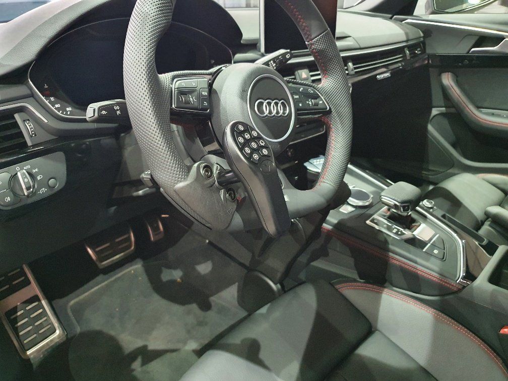 Audi A4 Selbstfahrerumbau Veigel My Command