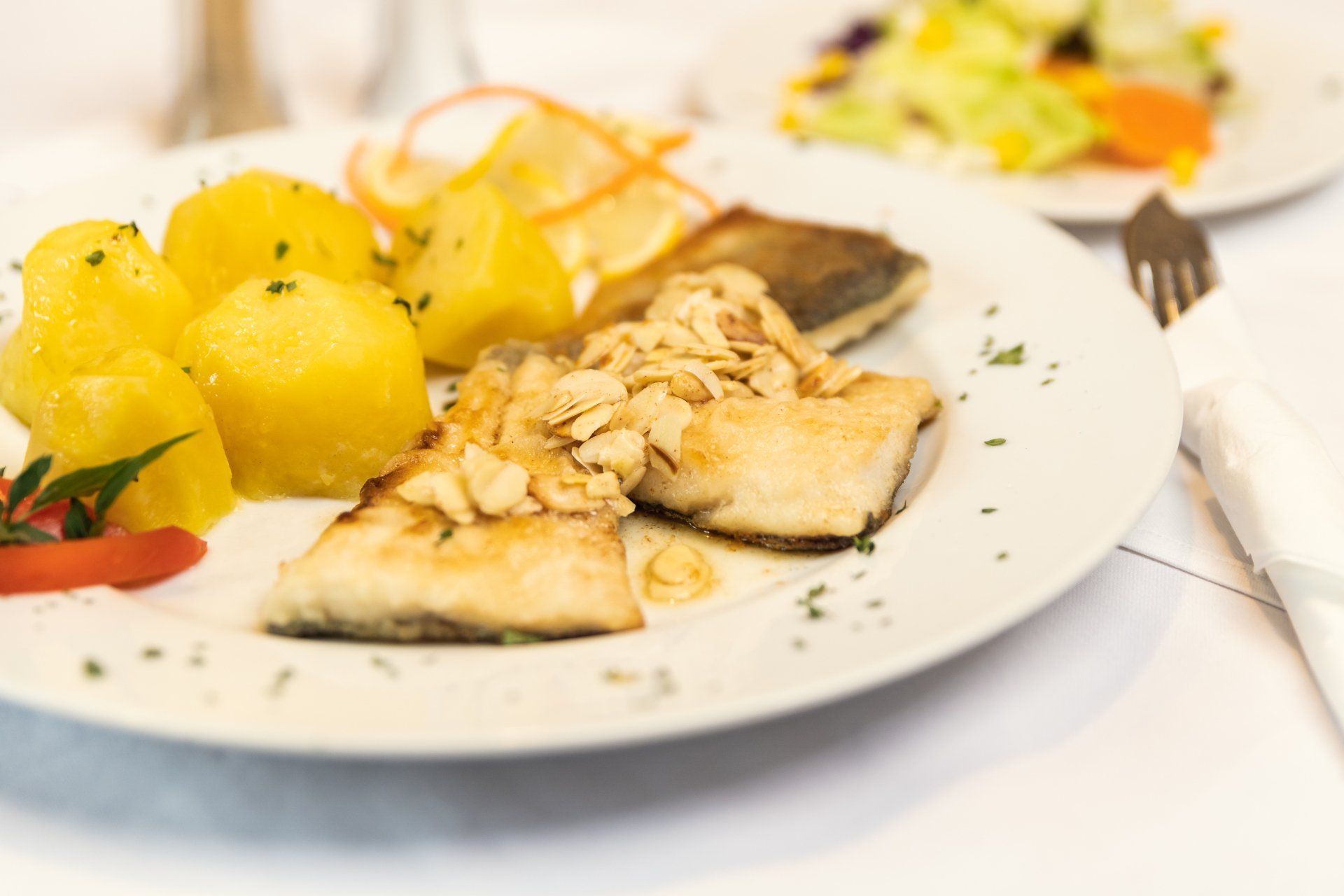 Bildband Naturpark Steinwald. Neu erschienen im September 2020 im Battenberg Gietl Heimat Verlag