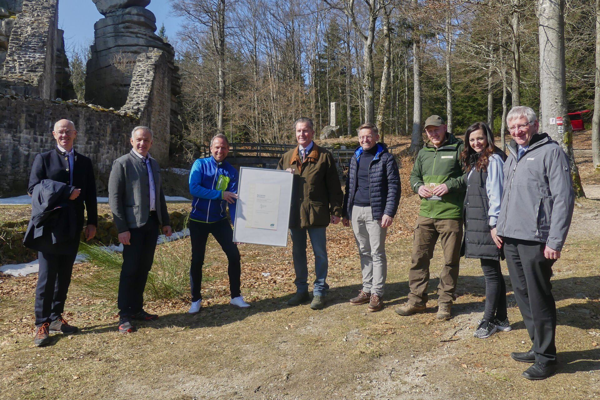 Bildband Naturpark Steinwald. Neu erschienen im September 2020 im Battenberg Gietl Heimat Verlag